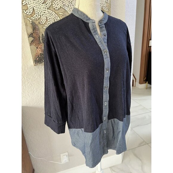 Gap Womens Button-Up Two-Tone Navy & Chambray Shirt With 3/4 Sleeves Size L - Picture 3 of 5